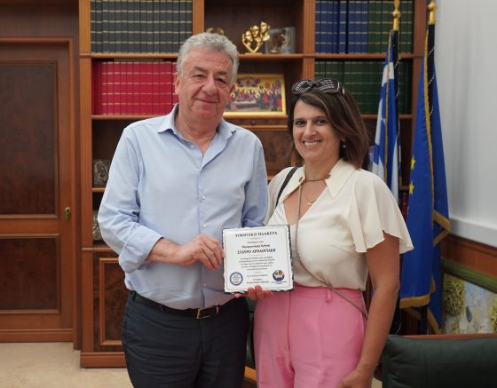 Συνάντηση Περιφερειάρχη Κρήτης Σταύρου Αρναουτάκη με την Πρόεδρο της Παγκρητικής Ομοσπονδίας Ευρώπης Ευτυχία Όλοφσον – Σαβιολάκη