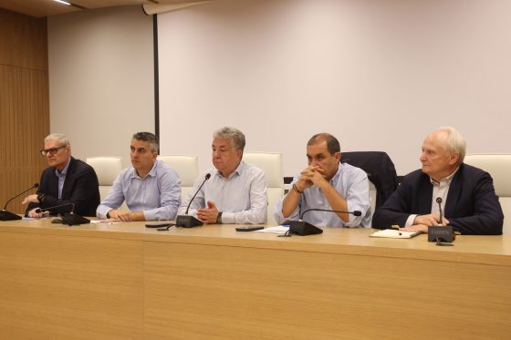 Ευρεία σύσκεψη στην Περιφέρεια Κρήτης για την αποκατάσταση των ζημιών από τις φυσικές καταστροφές (ΦΩΤΟ & ΒΙΝΤΕΟ)