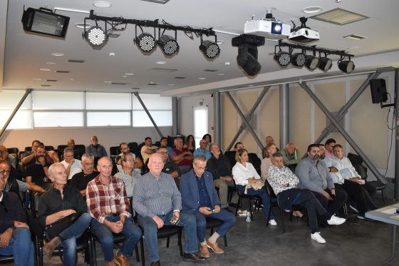 Εκπαιδευτικές δράσεις της Περιφέρειας Κρήτης και του ΕΛΜΕΠΑ για την ποιότητα του Εξαιρετικού Παρθένου Ελαιόλαδου «Κρήτη/Kriti» ΠΓΕ στους Δήμους Αγίου Βασιλείου και Ηρακλείου